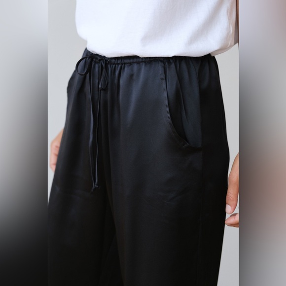 Donni. The Silk Drawstring Pant NWT - Picture 4 of 10